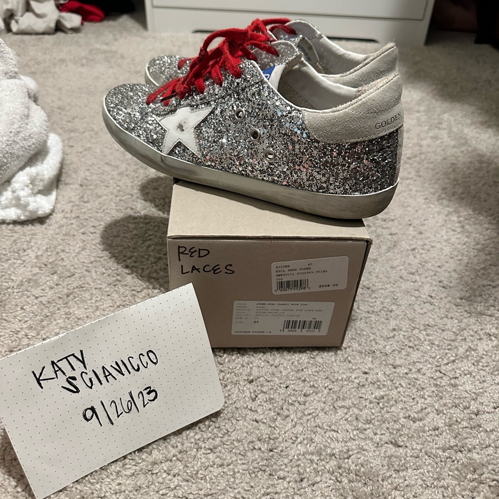 GOLDEN GOOSE SUPERSTAR